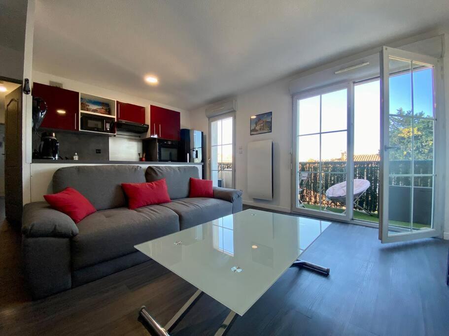 Appartamento Le 24 février - Lumineux avec balcon et parking gratuit Carcassonne Esterno foto